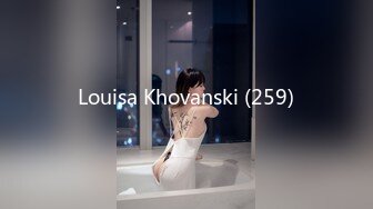 Louisa Khovanski (259)